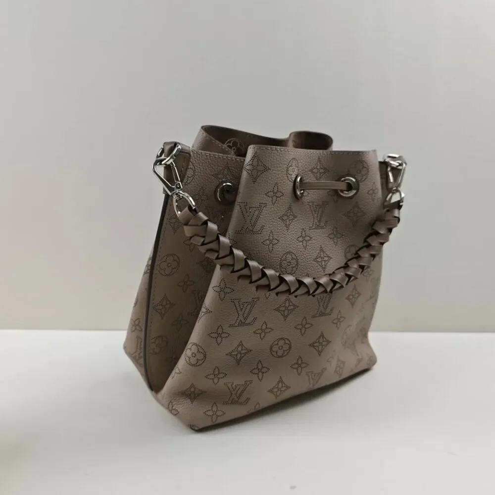 Louis Vuitton Women Pre-Loved Bag Brand New Condition